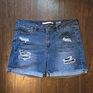 !iT Claire Blue Curvy Distressed 5" Denim Jean Shorts